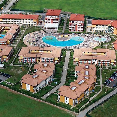 Pini Village Lido Altanea Caorle Dış mekan fotoğraf